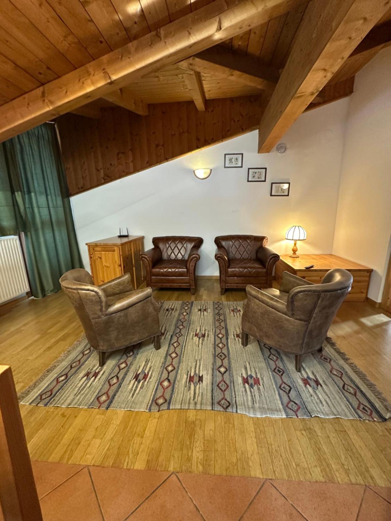 Effealatapartments - La Perla Della Val Di Sole Dimaro Exterior foto